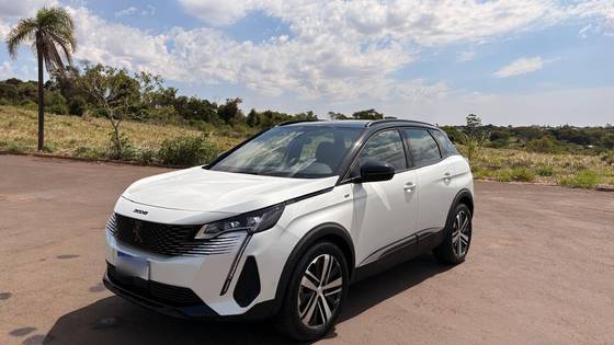 PEUGEOT 3008 1.6 16V THP GASOLINA GT PACK AUTOMÁTICO